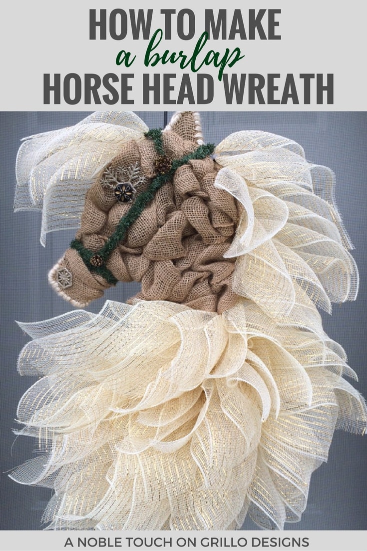 how to make a burlap horse head wreath / Grillo Designs www.grillo-designs.com