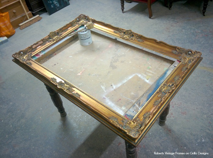How to chalk paint a picture frame