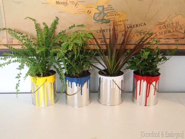planter ideas from dipped paint cans via reality daydream / grillo designs