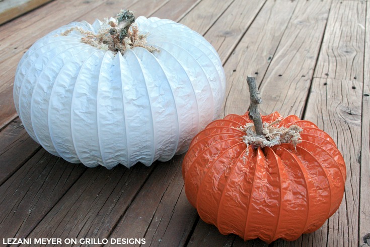 dryer vent pumpkin tutorial / The Grillo Designs Blog www.grillo-designs.com