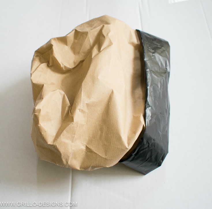 scrunch your paper planter bag into a ball for texture / grillo designs www.grillo-designs.com