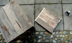 How To Make a Wooden Pallet Side Table • Grillo Designs